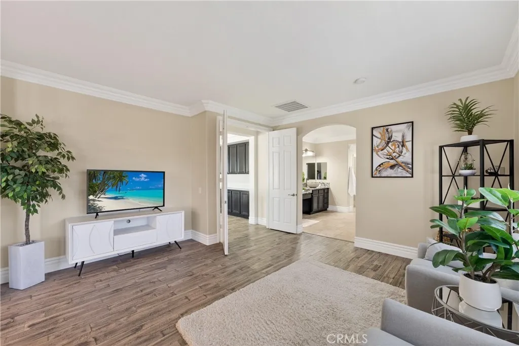 2634 Old Windmill Court, Riverside, California 92503 home-pic-29